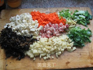 家乡的味道~~~~~臊子面的做法步骤：2