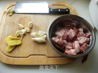 超氏红烧肉的做法步骤：1