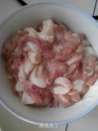 京酱肉丝的做法步骤：3