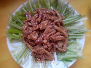 京酱肉丝的做法步骤：5
