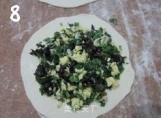 酥脆------〖虾仁韭菜盒子〗的做法步骤：8