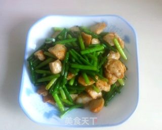 墨鱼丸炒蒜苔的做法步骤：9