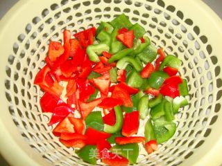 菠萝酸甜排骨的做法步骤：4