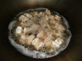菠萝酸甜排骨的做法步骤：6