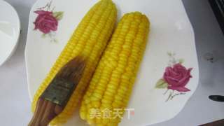 超好吃的美味零食--奶香烤玉米的做法步骤：4
