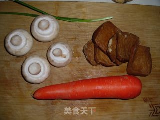 茶干素食小炒的做法步骤：1