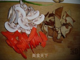 茶干素食小炒的做法步骤：2
