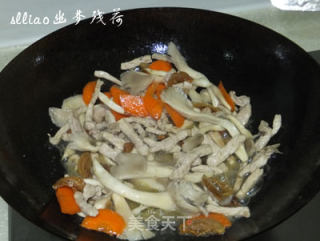 山林野味 平菇炒野笋的做法步骤：8