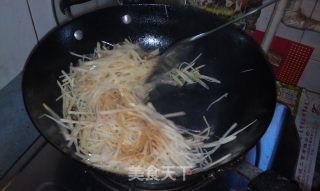 酸辣土豆丝的做法步骤：6