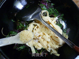 红苋菜炒千张的做法步骤：10