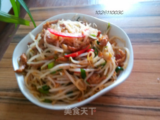 绿豆芽炒肉的做法步骤：10