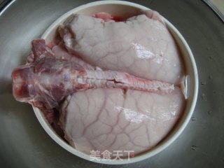 雪梨南北杏木瓜煲猪肺的做法步骤：4