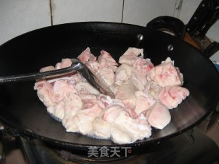 雪梨南北杏木瓜煲猪肺的做法步骤：7
