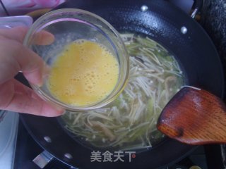 青笋金针菇汤的做法步骤：16