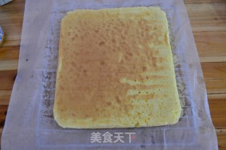 【芒果蓝莓卷】的做法步骤：10