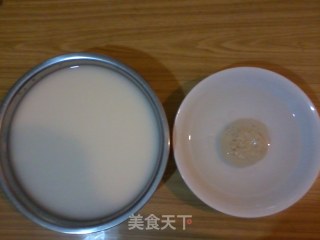 大热天儿的,来份儿麻酱凉皮的做法步骤：2