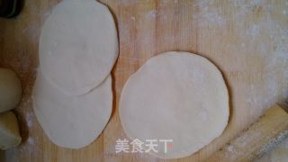 烫面蒸饺的做法步骤：8