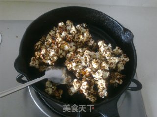 简单微波炉自制焦糖巧克力爆米花的做法步骤：9