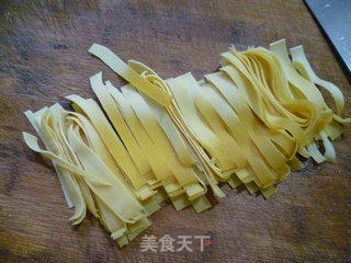 千张炒鸡毛菜的做法步骤：5