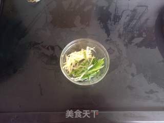 清蒸鲫鱼的做法步骤：4