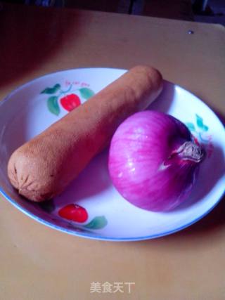 比肉还好吃的素菜   （洋葱炒素鸡）的做法步骤：1