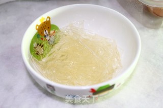 第一次尝试草莓慕斯蛋糕的做法步骤：1