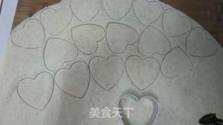 好看又好吃的小零嘴儿----双色芝麻焦叶儿的做法步骤：5