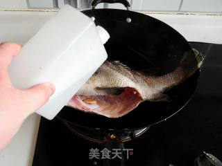 酱烧包公鱼的做法步骤：6