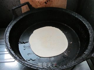 豆渣鸡蛋灌饼的做法步骤：9