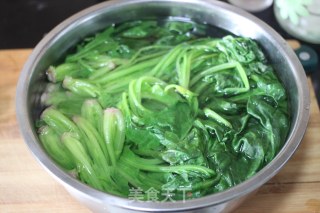 【凉拌菠菜】的做法步骤：3