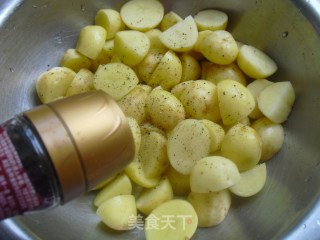 黑椒小土豆的做法步骤：4