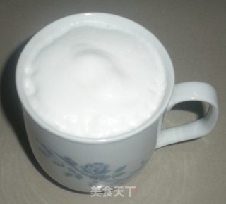 抹茶拿铁的做法步骤：2