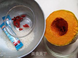 高汤南瓜枸杞粥的做法步骤：1