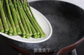 响油芦笋的做法步骤：4