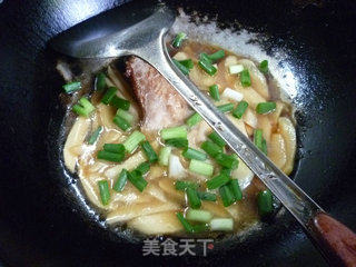 茭白烧橡皮鱼的做法步骤：16