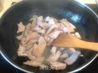 [酱焖豆角]------家常滋味最给力的做法步骤：4