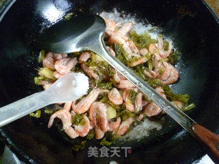 雪菜炒籽虾的做法步骤：12