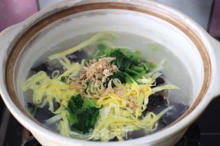 【鸡蛋木耳粥】的做法步骤：8