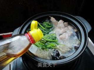 双耳菠菜汤的做法步骤：8