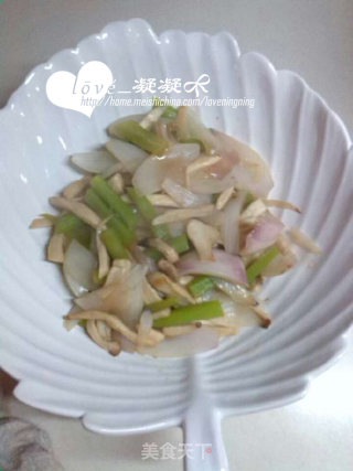 美食配美器“秘制炝锅鱼”的做法步骤：9
