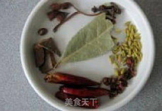 和川菜谈恋爱，食辣酒稳之二-------------〖一品香辣肘子〗的做法步骤：6