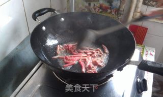 青蒜苗炒肉的做法步骤：3
