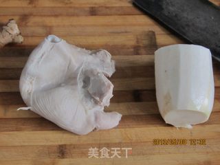 猪肚萝卜汤的做法步骤：1