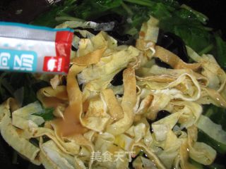 蛋皮菠菜汤的做法步骤：11
