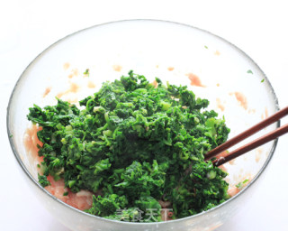【浓醇高汤让味道更鲜】---荠菜饺子的做法步骤：9