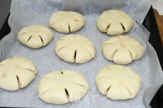 豆沙早餐包的做法步骤：4