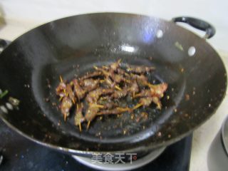 香辣牛肉串的做法步骤：6