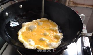 青蒜苗炒鸡蛋的做法步骤：4