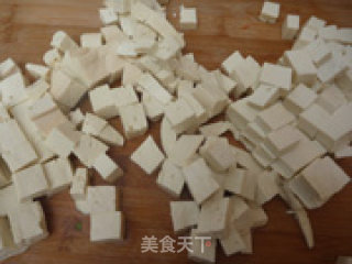 砂锅炖豆腐的做法步骤：2