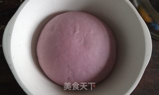 紫薯红枣“8”字卷的做法步骤：6